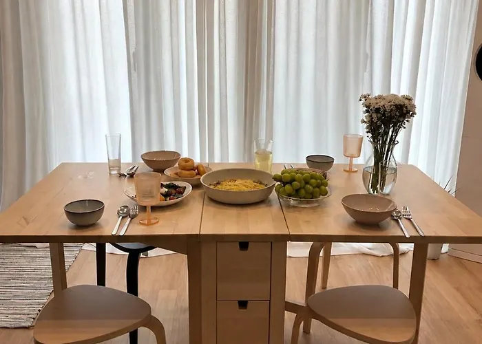 Maru Mansion Apartment