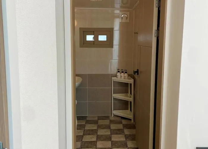 Maru Mansion Apartment